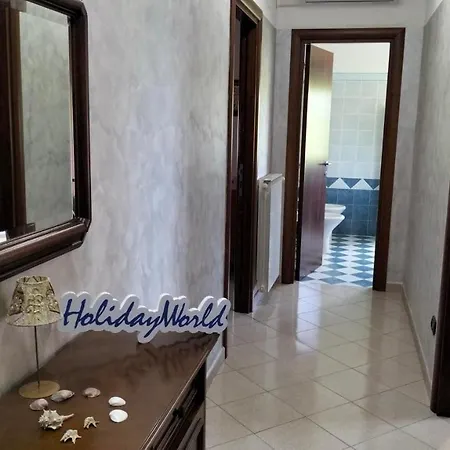 House Mare By World فرانكافيلا أل ماري